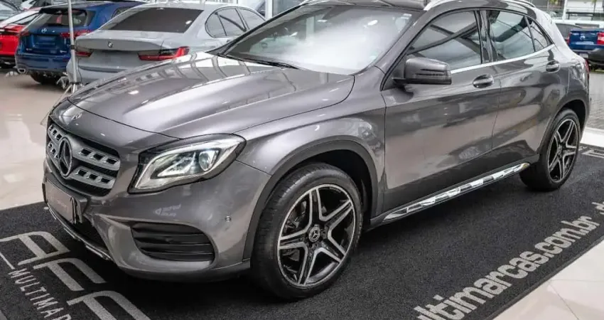 MERCEDES-BENZ GLA250 SPORT 2.0T 211CV C/TETO AUT./2018