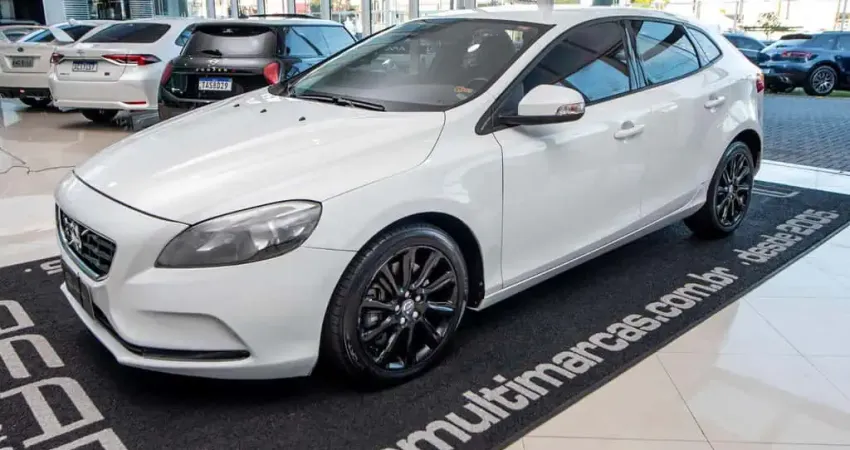 VOLVO V40 T3 KINETIC 1.5 152CV AUT./2016