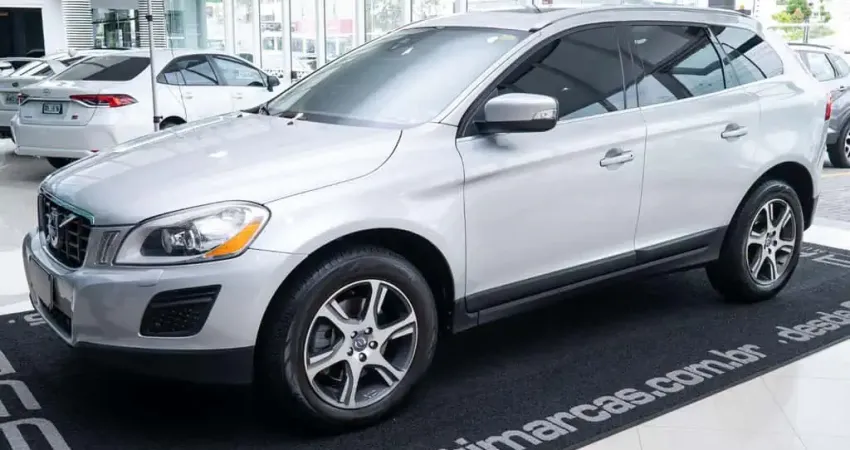 VOLVO XC60 T-5 DYNAMIC 2.0T 240CV FWD C/TETO AUT./2012