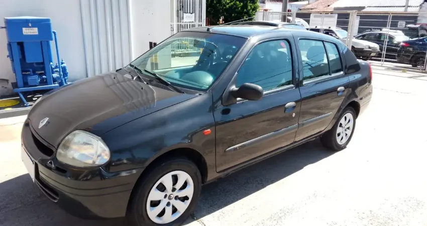Clio Sedan RN excelente estado e mecânica.