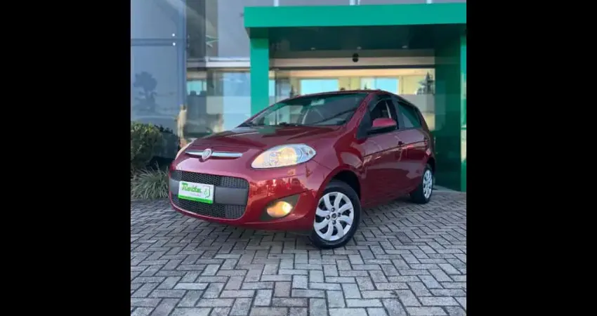 FIAT PALIO ATTRACT 1.4 2015