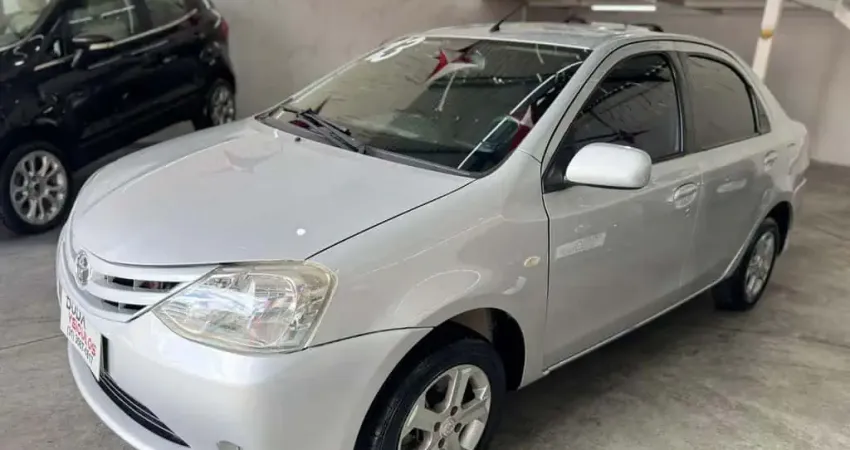 TOYOTA ETIOS SD XS 2013