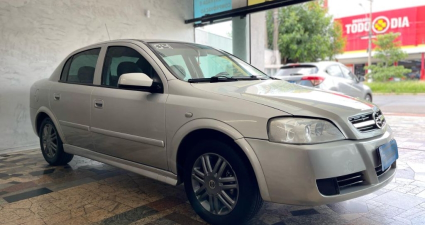 ASTRA 2004 1.8 ALCOOL ORIGINAL REVISADO