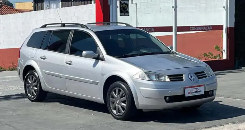 RENAULT MEGANEGT DYN 16 2011