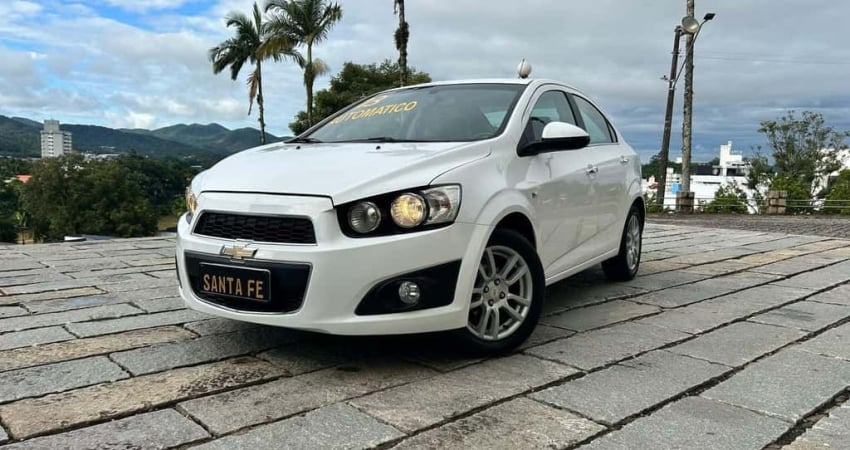 Chevrolet Sonic LTZ NB AT - Branca - 2012/2013