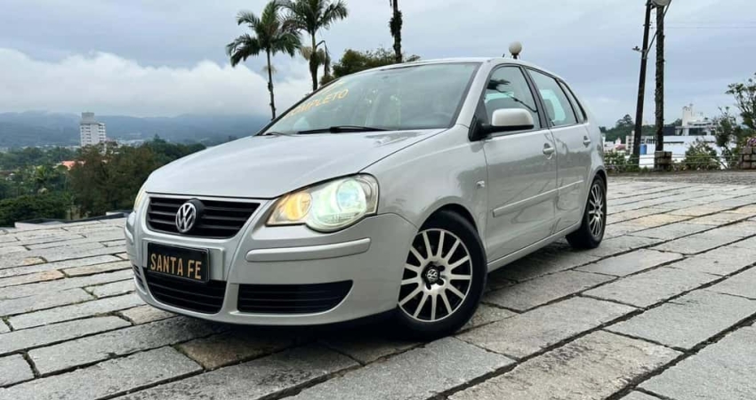 Volkswagen Polo 1.6 Legalizado baixo - Prata - 2006/2007