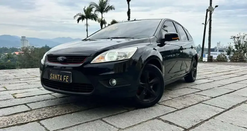Ford Focus 2.0L HA - Preta - 2009/2009