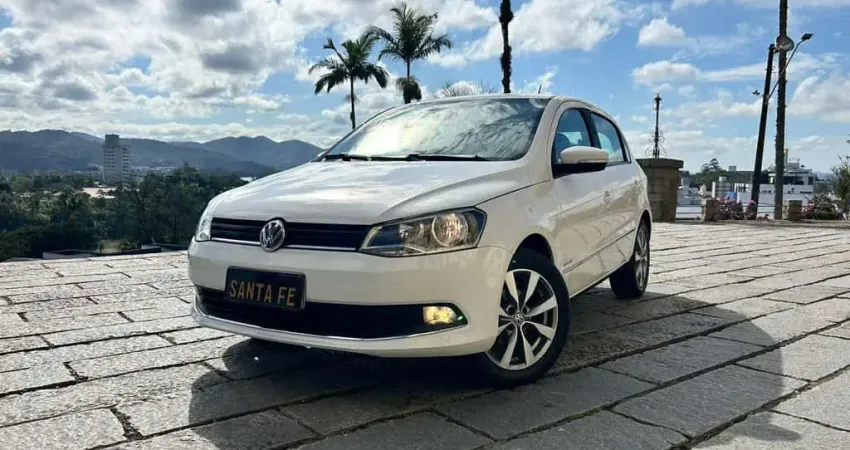 Volkswagen Gol HL SC - Branca - 2015/2016
