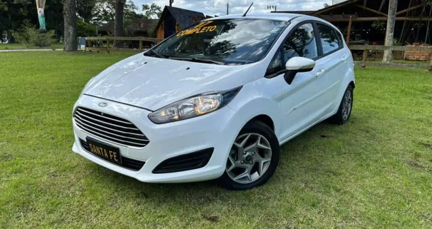 Ford Fiesta 1.6 SE - Branca - 2017/2017