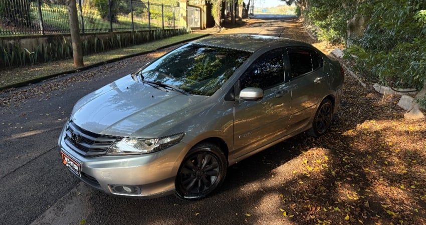 HONDA CITY 1.5 LX 2013 AUTOMÁTICO 