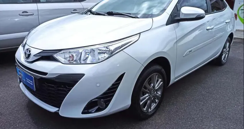 TOYOTA YARIS SA XL15LIVE 2022