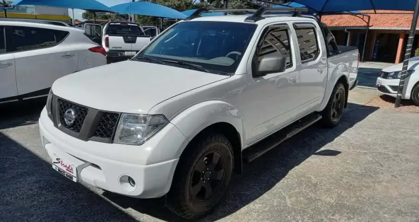 NISSAN FRONTIER 2.5 LE 4X4 CD TURBO ELETRONIC DIESEL 4P MANUAL