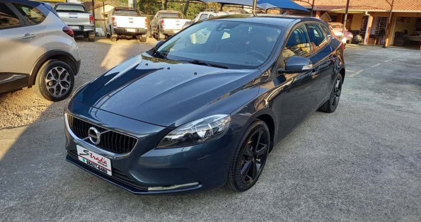 VOLVO V40 2.0 T4 KINETIC GASOLINA 4P AUTOMÁTICO
