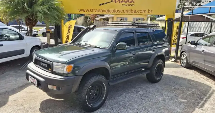 TOYOTA HILUX SW4 3.0 4X4 8V TURBO DIESEL 4P MANUAL