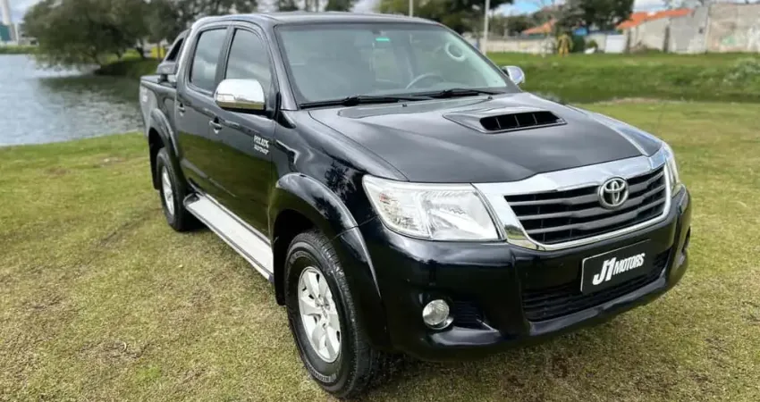 TOYOTA HILUX CD4X4 SRV 2012
