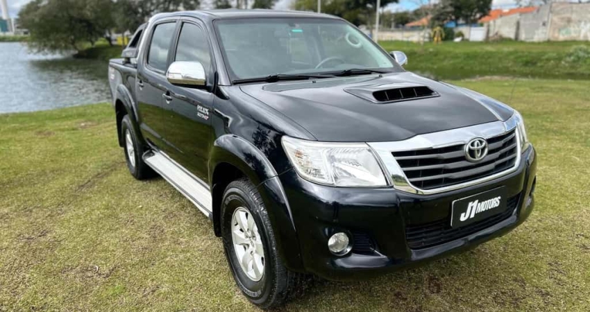 TOYOTA HILUX CD4X4 SRV 2012