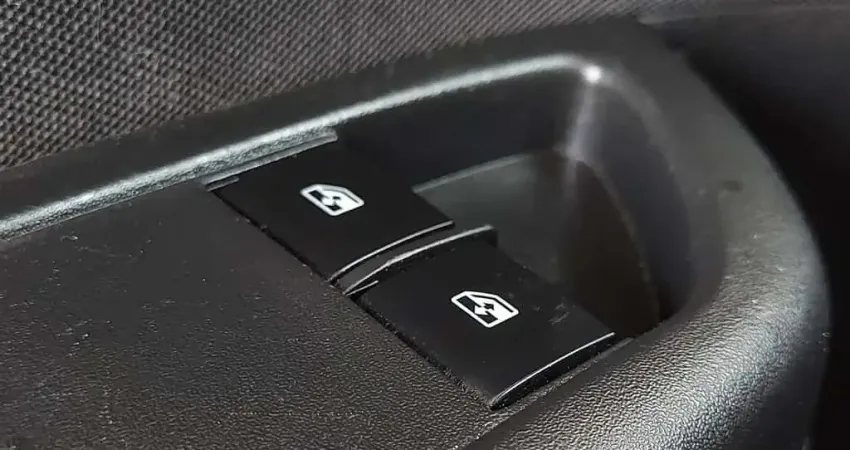 Chevrolet Onix 2017 1.0 mpfi lt 8v flex 4p manual