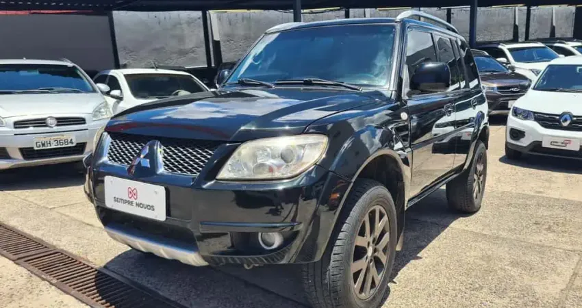 MITSUBISHI PAJERO TR4 FLEX HP 2011