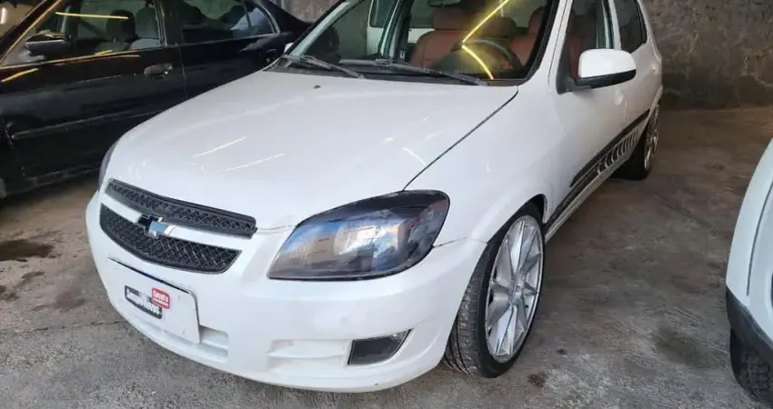 Chevrolet Celta 1.0 VHC-E 2012 – Completo, Equipado e com Estilo