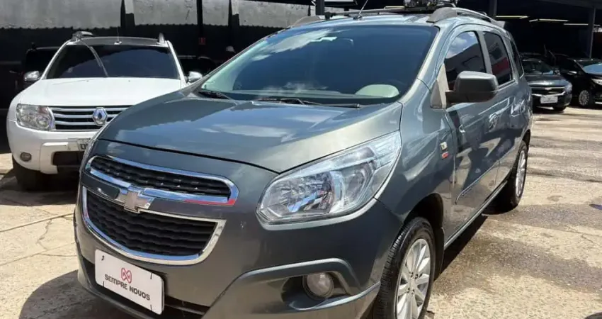 Chevrolet Spin LT 2014 – Automática | 7 Lugares | Cor Cinza | Completa
