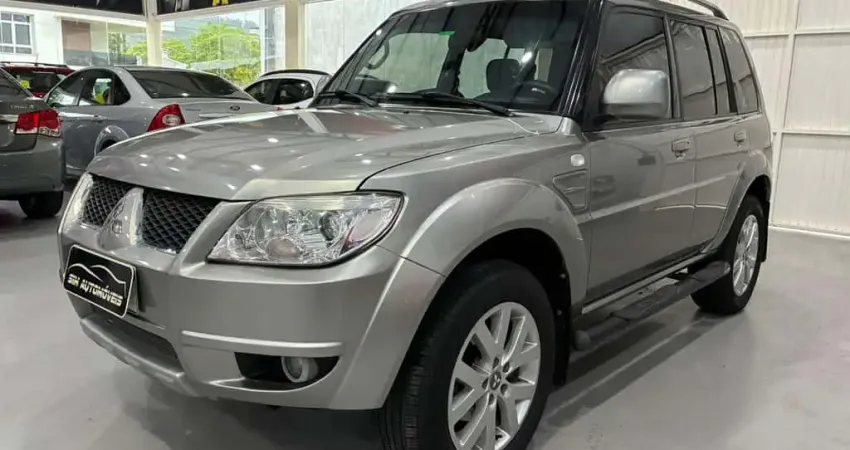 MITSUBISHI PAJERO TR4 2.0 4X2 16V 140CV FLEX 4P MANUAL 2012
