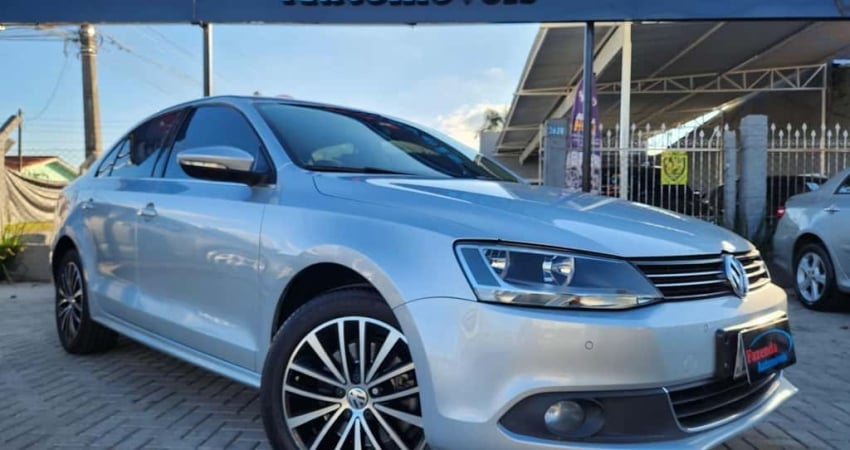 VOLKSWAGEN JETTA 2.0T 2012