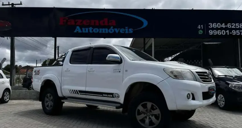 TOYOTA HILUX CD4X4 STD 2013