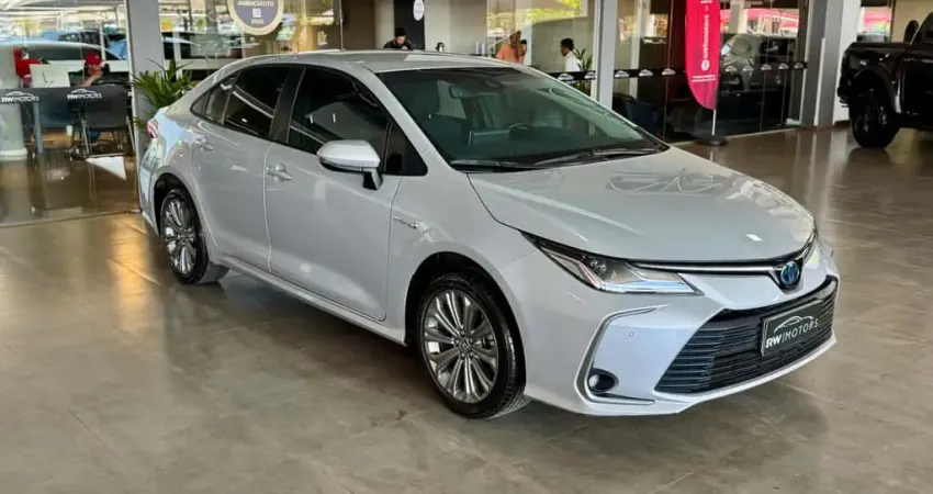 TOYOTA COROLLA Altis 1.8 16V Aut. (Híbrido)
