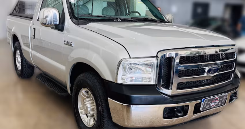 Ford F250 XLT 4x2 Diesel Cabine Simples - Muito bem cuidada - Revisada - Pneus bons