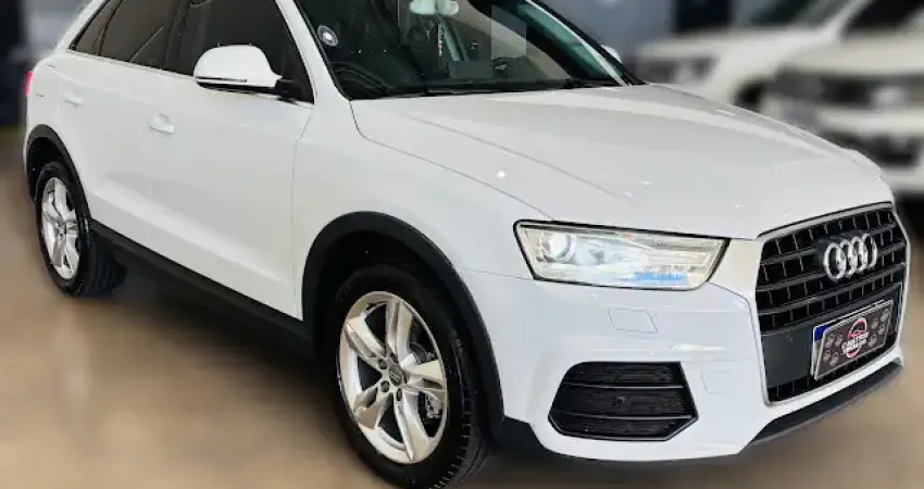 Audi Q3 1.4 TSFI Ambiente - Teto solar - Revisada - Periciada - Pneus novos