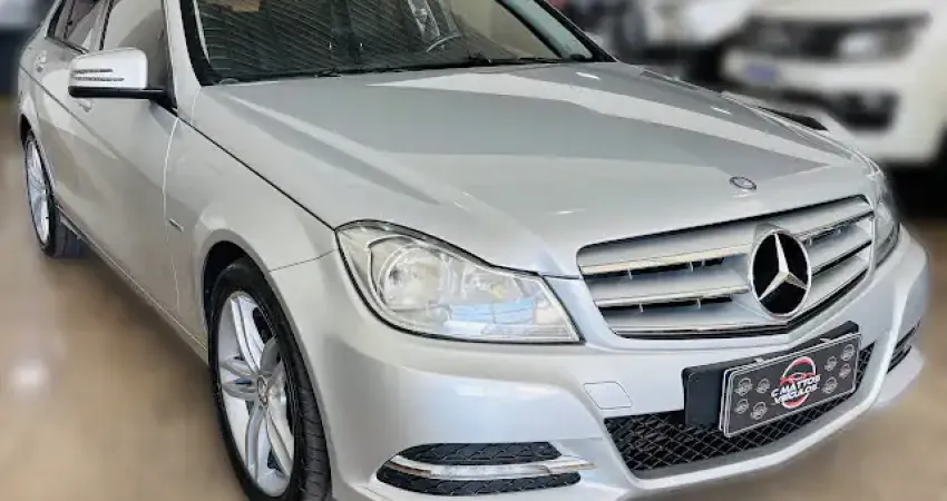 Mercedez Benz C180 Classic 1.8 Turbo CGI - Bancos em couro - Revisada - Periciada - Impecável