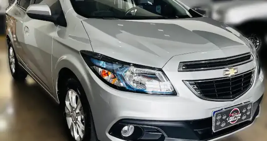 Prisma LTZ 1.4 Automatico - Raridade - Apenas 79mil km - Revisado - Periciado - Rodas de Liga Leve