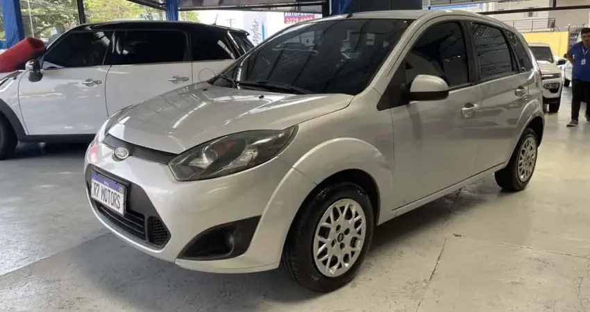 Ford Fiesta 2014 1.6 rocam se 8v flex 4p manual