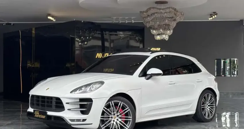 PORSCHE MACAN TURBO 2015