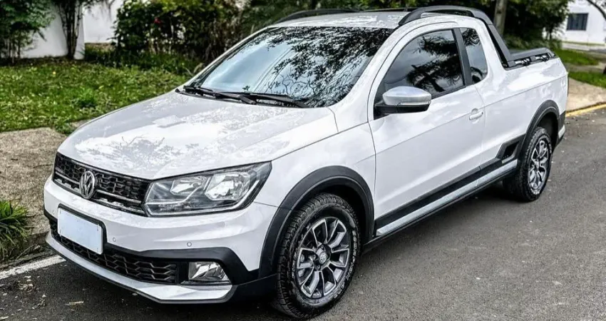Saveiro Cross