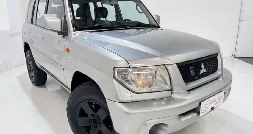 Mitsubishi Pajero tr4 2004 2.0 4x4 16v 131cv gasolina 4p automático