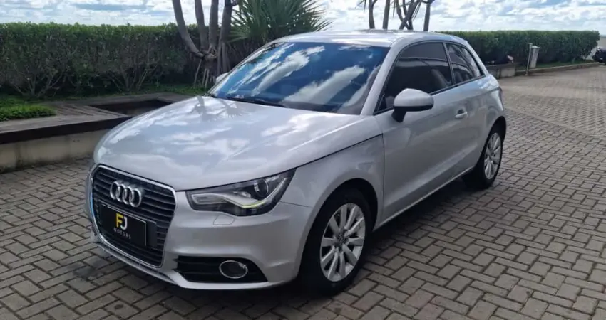 Audi A1 2011 1.4 tfsi attraction 16v 122cv gasolina 2p automático