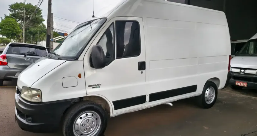 Fiat Ducato Maxicargo 2.3  Multijet Furgão Teto Alto Diesel 2014 