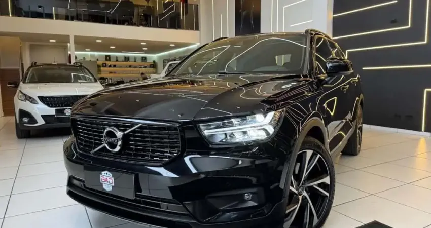VOLVO XC 40 40 T-5 HÍBRIDO R-DESIGN 1.5 262CV FWD