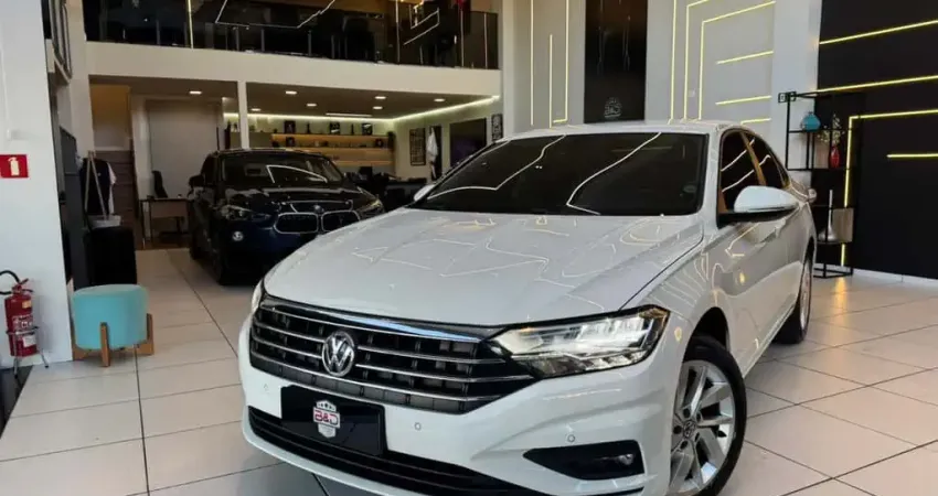 VOLKSWAGEN JETTA Comfort. 250 TSI 1.4 Flex 16v Aut.