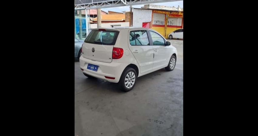 VOLKSWAGEN Fox 1.6 4P FLEX