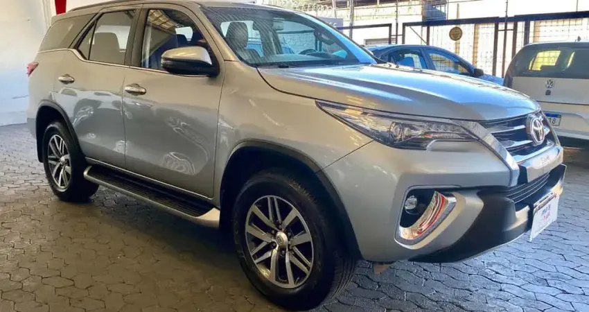 Toyota Hilux sw4 2019 2.8 srx 4x4 7 lugares 16v turbo intercooler diesel 4p automático