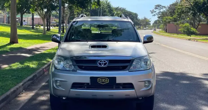 Toyota Hilux sw4 2007 3.0 srv 4x4 16v turbo intercooler diesel 4p automático