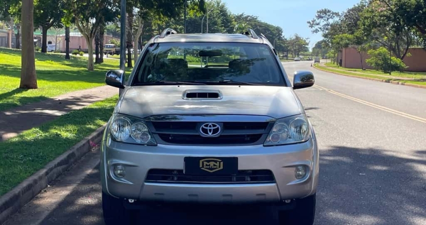 Toyota Hilux sw4 2007 3.0 srv 4x4 16v turbo intercooler diesel 4p automático