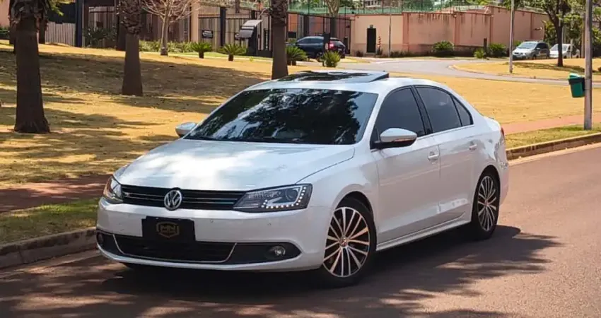 Volkswagen Jetta 2012 2.0 tsi highline 200cv gasolina 4p tiptronic