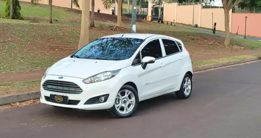 Ford Fiesta 2016 1.5 se hatch 16v flex 4p manual