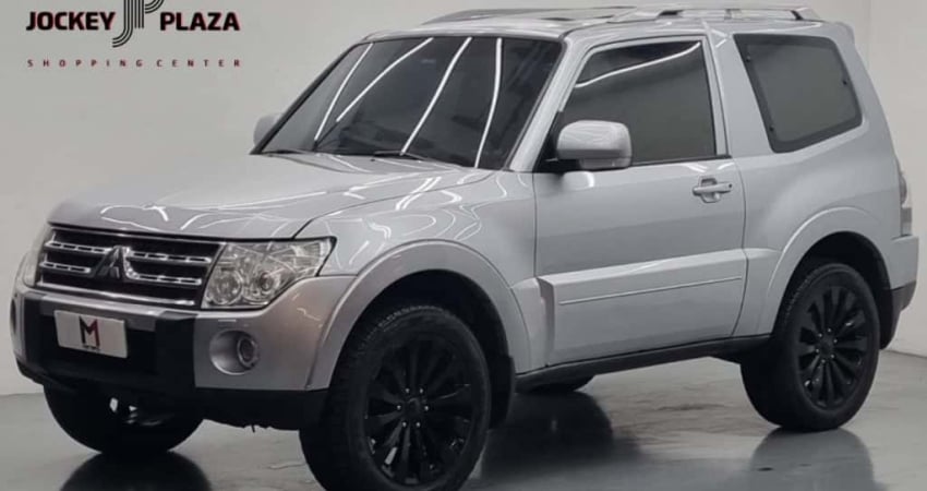 MITSUBISHI PAJERO FULL HPE  3.2 HPE 4X4 16V DIESEL AUTOMÁTICO - 2009