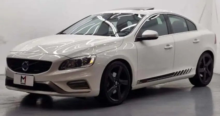 VOLVO S60 T6 R-DESIGN 3.0 AWD GASOLINA AUTOMÁTICO - 2015 - BRANCO