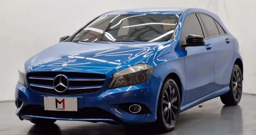 MERCEDES-BENZ A 200 1.6 TURBO URBAN GASOLINA  AUTOMÁTICO