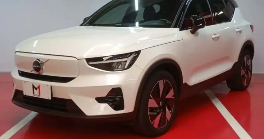 VOLVO XC40 RECHARGE PLUS ELECTRIC